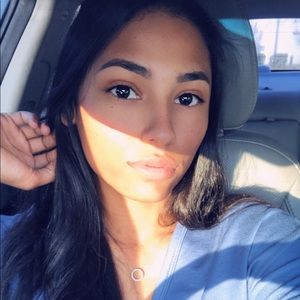 Meet your Posher, Keisha